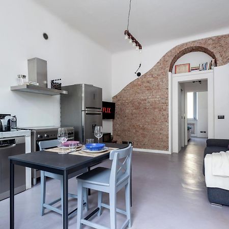 Stylish Industrial Flat Apartment Milano Exterior foto